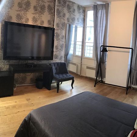 Atypique Apartment - Saint-Germain Des Pres Париж Экстерьер фото
